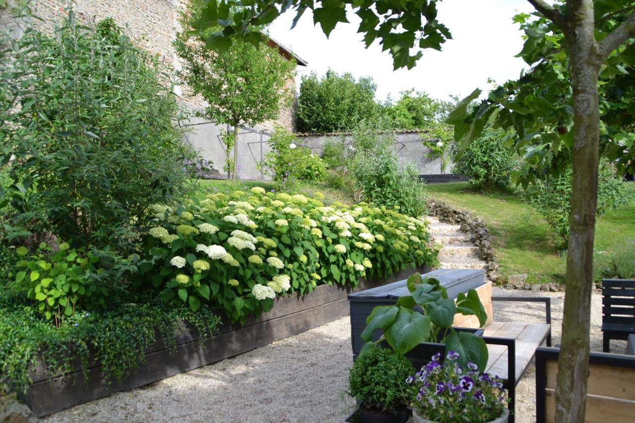 La Paresse En Douce Bed & Breakfast Tours-Sur-Meymont Bagian luar foto